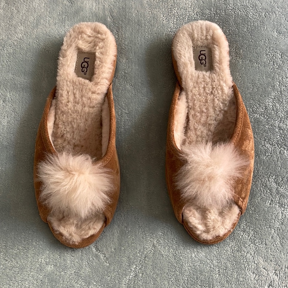 Ugg slippers